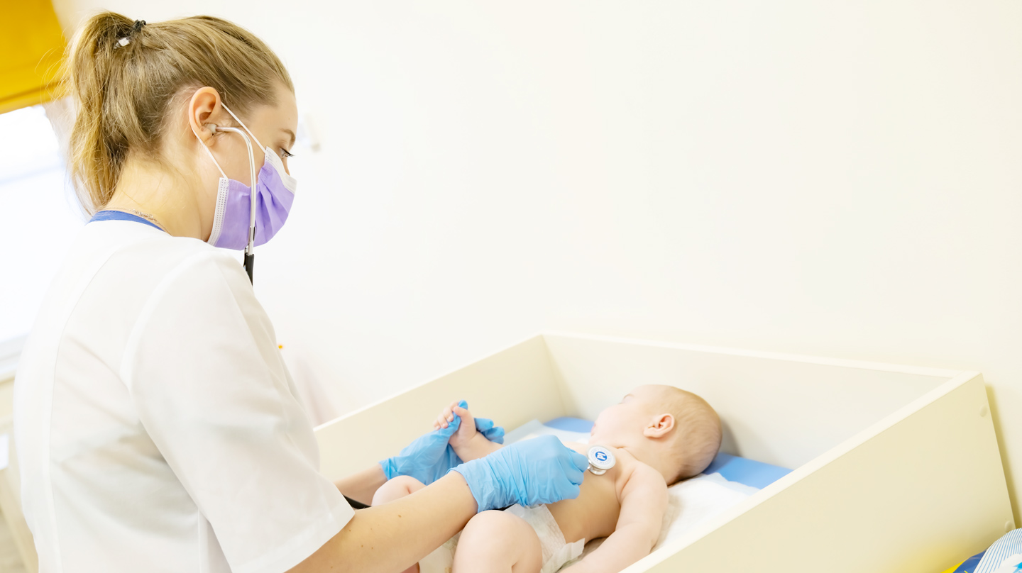 Ціни на педіатричні послуги на Печерську та на Оболоні | МЦ Лелека, Київ